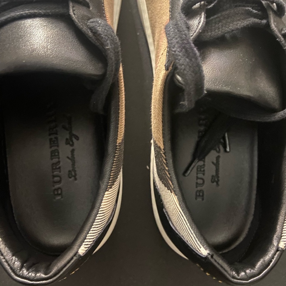 Burberry Woman Black and Tan Athletic Shoes with Red Accents - Picture 2 of 4